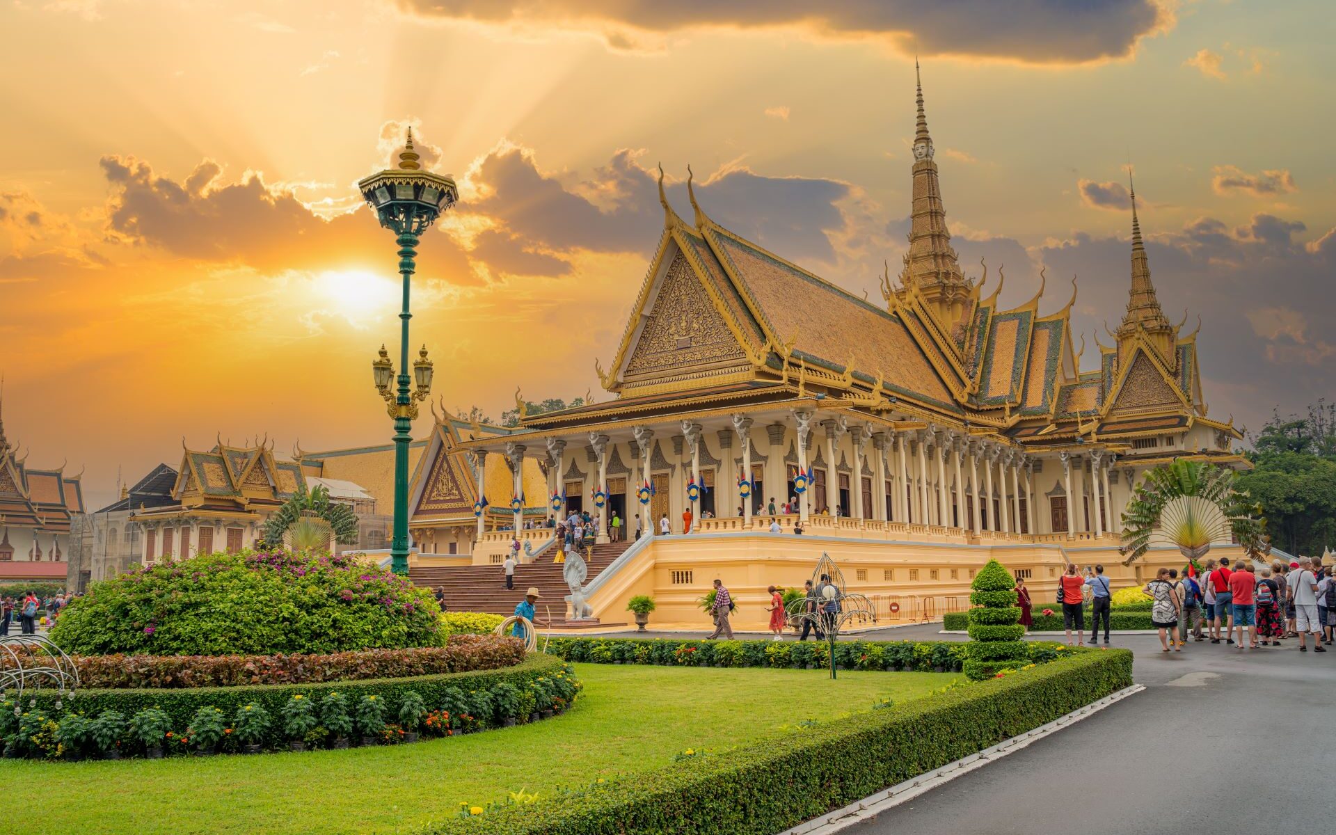 Cambodia travel package image 3