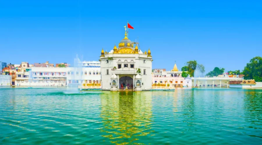 Golden Temple Amritsar travel highlight 3