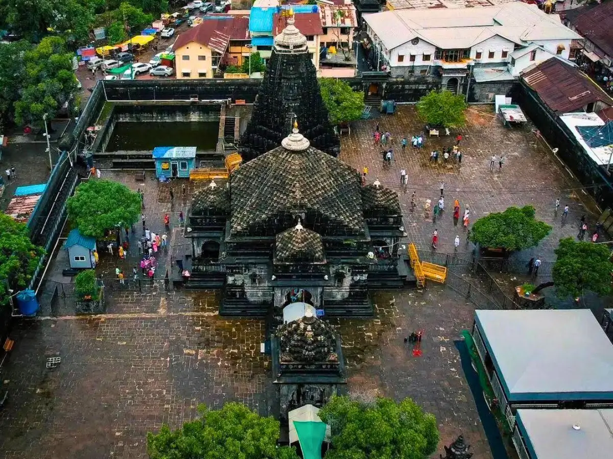 Nashik Trimbakeshwar Yatra travel package image 5