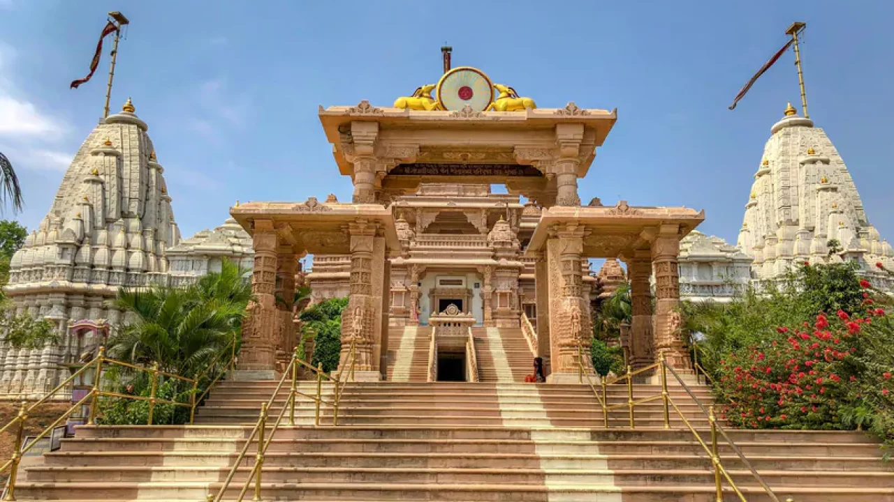 Shirdi Sai Baba Yatra travel package image 2