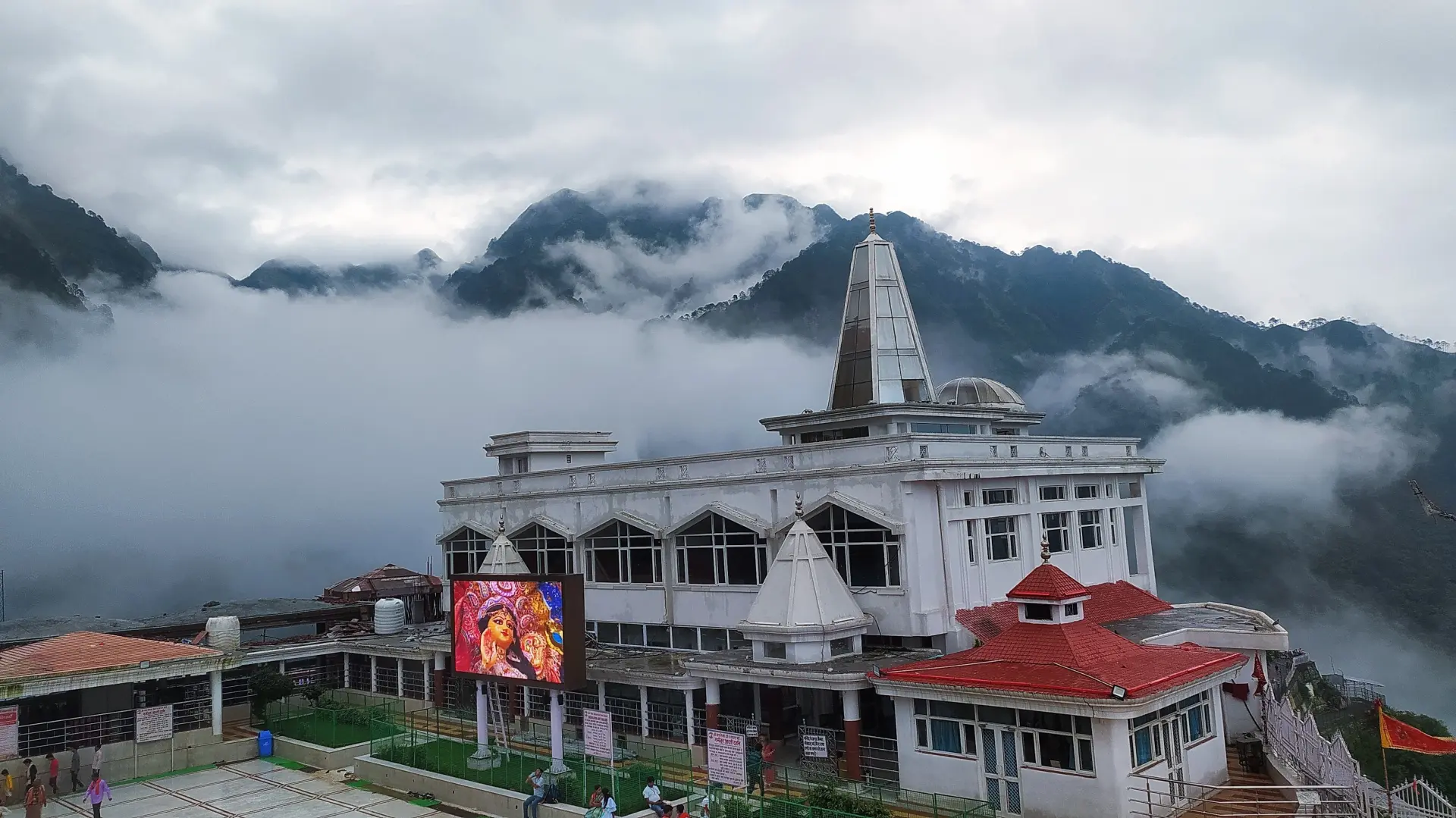 Vaishno Devi Yatra travel package image 2
