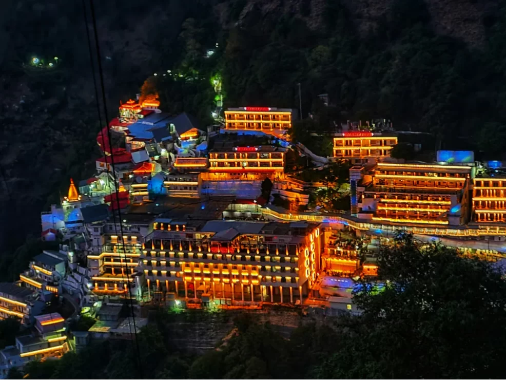 Vaishno Devi Yatra 3N/4D tour package